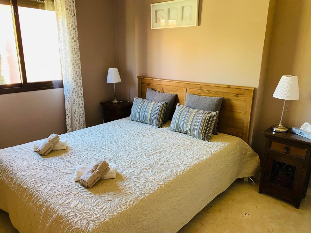 Penthouse Majestic Costa Golf Casares Leilighet Eksteriør bilde