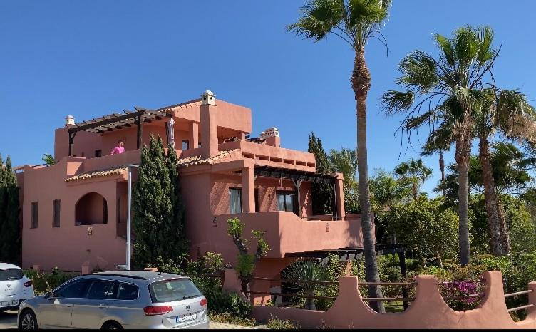 Penthouse Majestic Costa Golf Casares Leilighet Eksteriør bilde