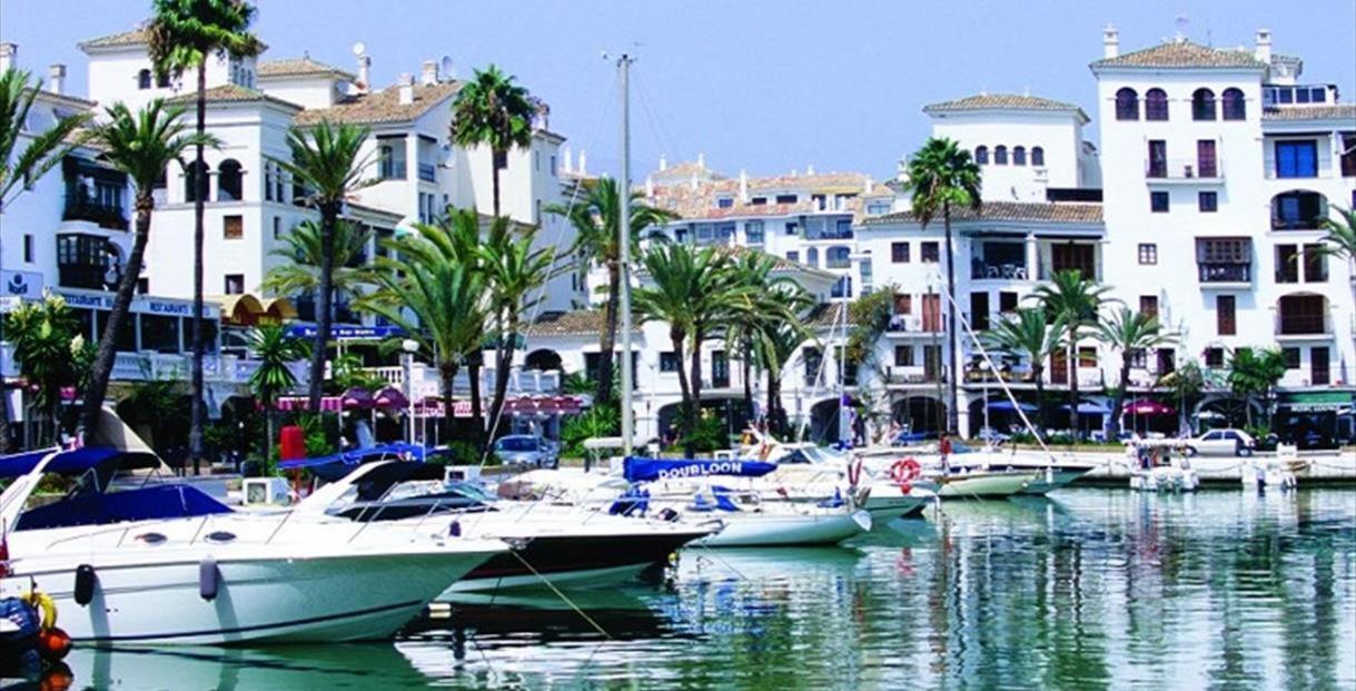 Penthouse Majestic Costa Golf Casares Leilighet Eksteriør bilde